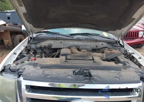 2011 Ford Expedition Limited from USA, damaged, VIN 1FMJU1K55BEF06710